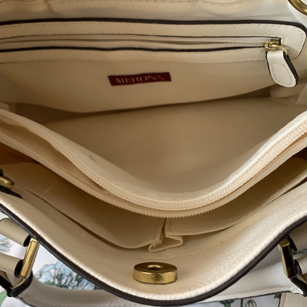 Purse - Picture 4 of 6